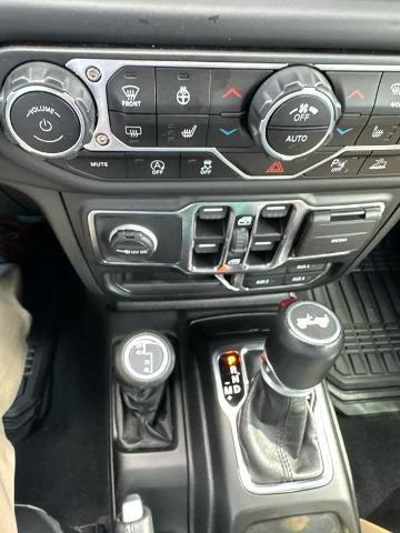 2021 Jeep Wrangler Unlimited Sahara Altitude