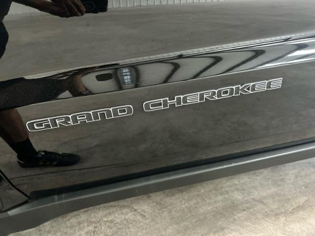 2019 Jeep Grand Cherokee Laredo