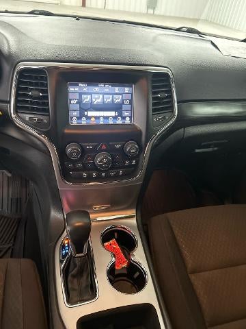 2019 Jeep Grand Cherokee Laredo