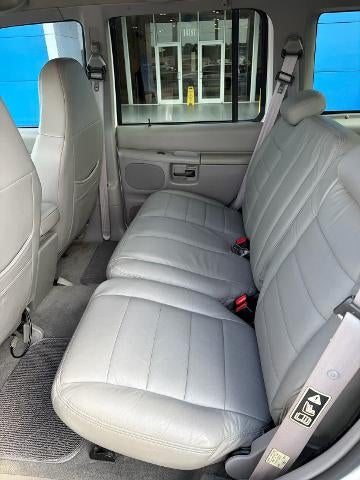2000 Ford Explorer XLS
