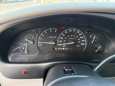 2000 Ford Explorer XLS