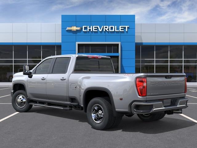 2026 Chevrolet Silverado 3500 HD Crew Cab Long Box 4-Wheel Drive LT