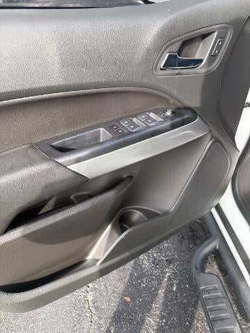 2022 Chevrolet Colorado 2WD LT