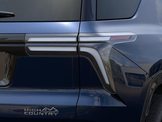 2027 Chevrolet Traverse High Country w/1LZ