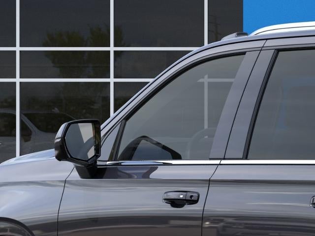 2026 Chevrolet Suburban 2WD LT
