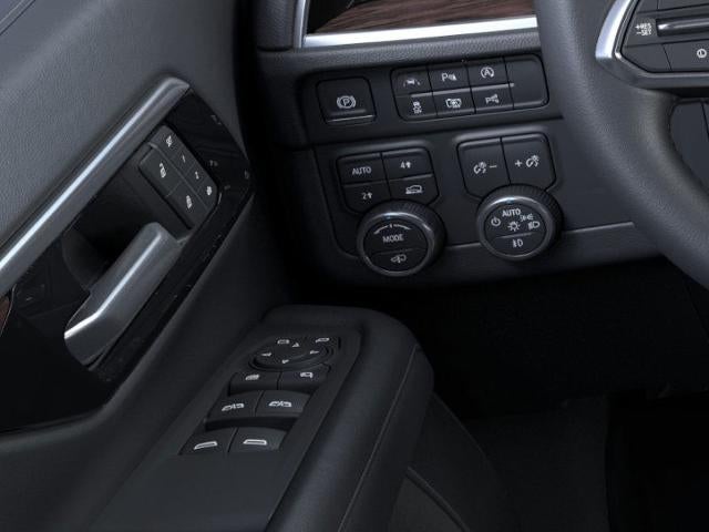 2026 Chevrolet Suburban 4WD LT