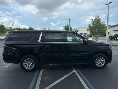 2024 Chevrolet Suburban LT