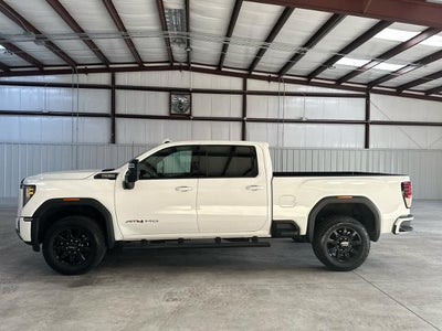 2025 GMC Sierra 2500 HD AT4