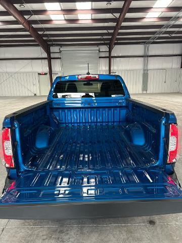 2022 GMC Canyon Elevation Standard