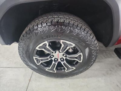 2024 GMC Canyon AT4