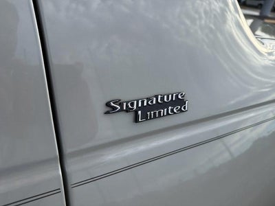 2007 Lincoln Town Car Signature Limited