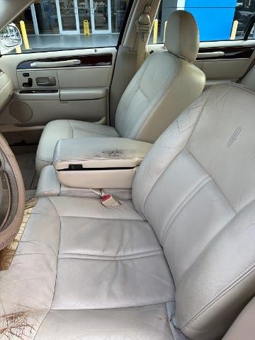 2007 Lincoln Town Car Signature Limited