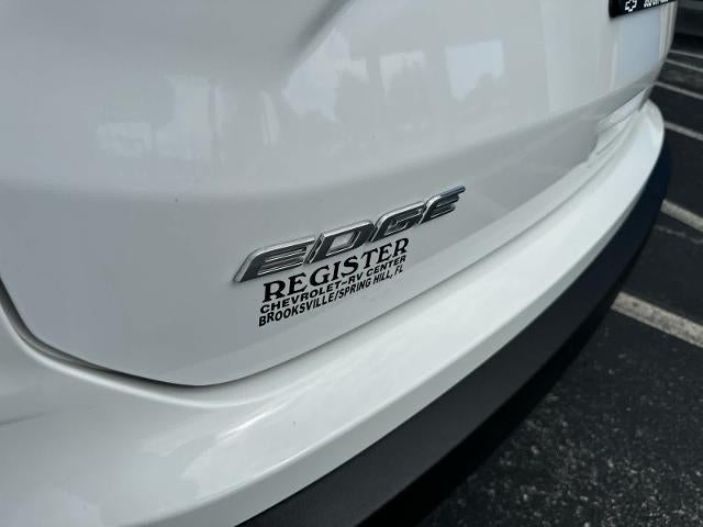 2020 Ford Edge SE