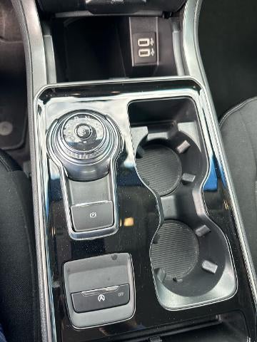 2020 Ford Edge SE
