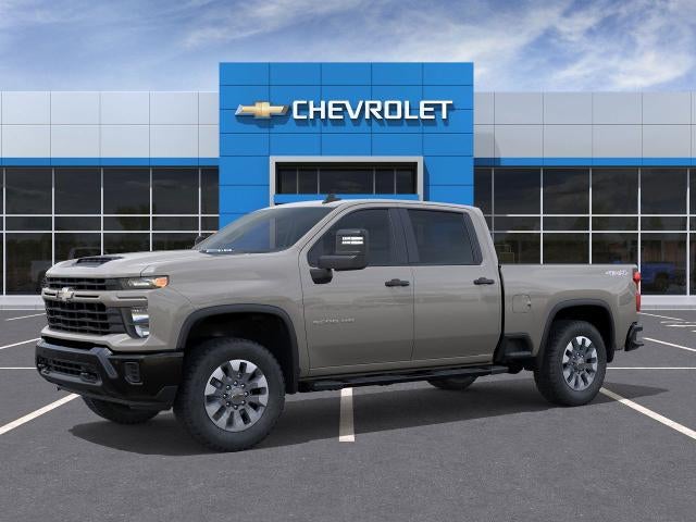 2026 Chevrolet Silverado 2500 HD Crew Cab Standard Box 4-Wheel Drive Custom
