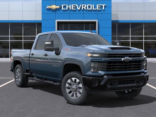 2025 Chevrolet Silverado 2500 HD Crew Cab Standard Box 4-Wheel Drive Custom