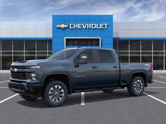 2026 Chevrolet Silverado 2500 HD Crew Cab Standard Box 4-Wheel Drive Custom