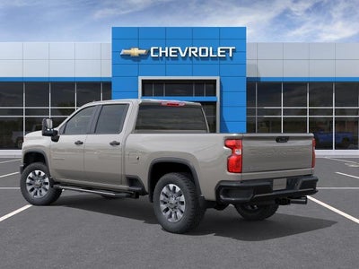2026 Chevrolet Silverado 2500 HD Crew Cab Standard Box 4-Wheel Drive Custom