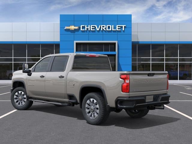 2026 Chevrolet Silverado 2500 HD Crew Cab Standard Box 4-Wheel Drive Custom