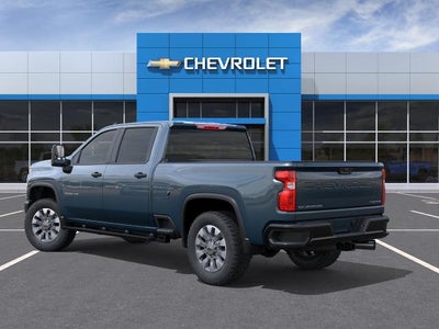 2026 Chevrolet Silverado 2500 HD Crew Cab Standard Box 4-Wheel Drive Custom