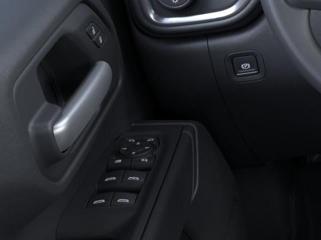 2026 Chevrolet Silverado 2500 HD Crew Cab Standard Box 4-Wheel Drive Custom