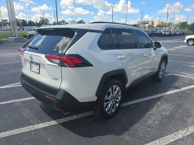 2022 Toyota RAV4 XLE Premium
