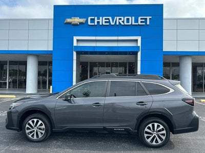 2023 Subaru Outback Premium