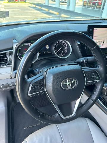2022 Toyota Camry Hybrid XLE