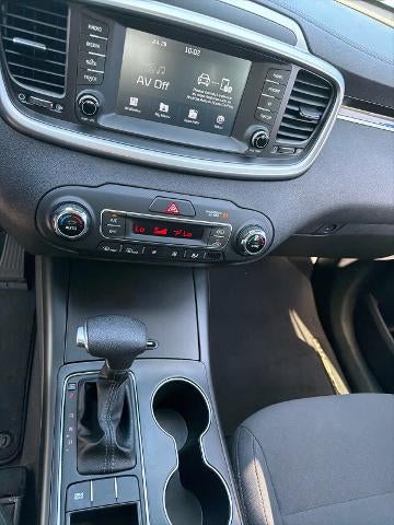 2019 Kia Sorento LX V6