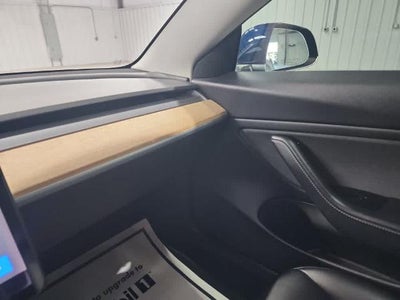 2019 Tesla Model 3 Mid Range