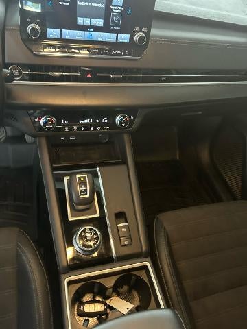 2023 Mitsubishi Outlander SE