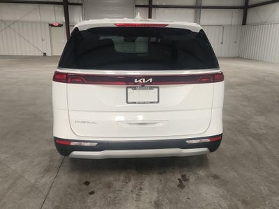 2024 Kia Carnival LX