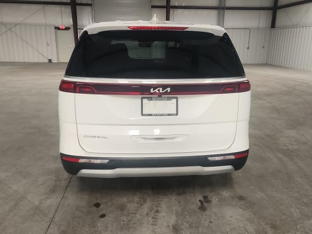 2024 Kia Carnival LX