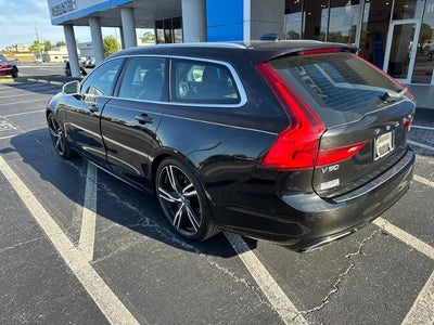 2019 Volvo V90 R-Design