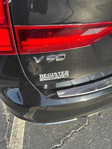 2019 Volvo V90 R-Design