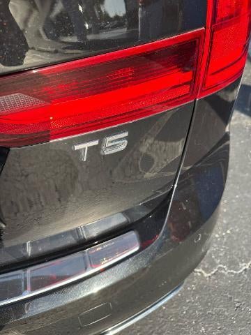2019 Volvo V90 R-Design